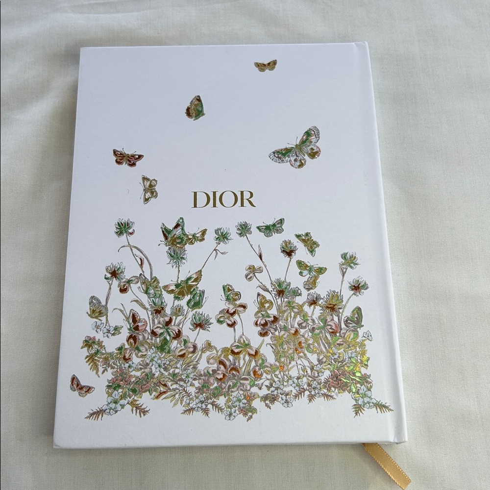 Dior Hardcover Around The World Notebook- Green NEW - Picture 4 of 10
